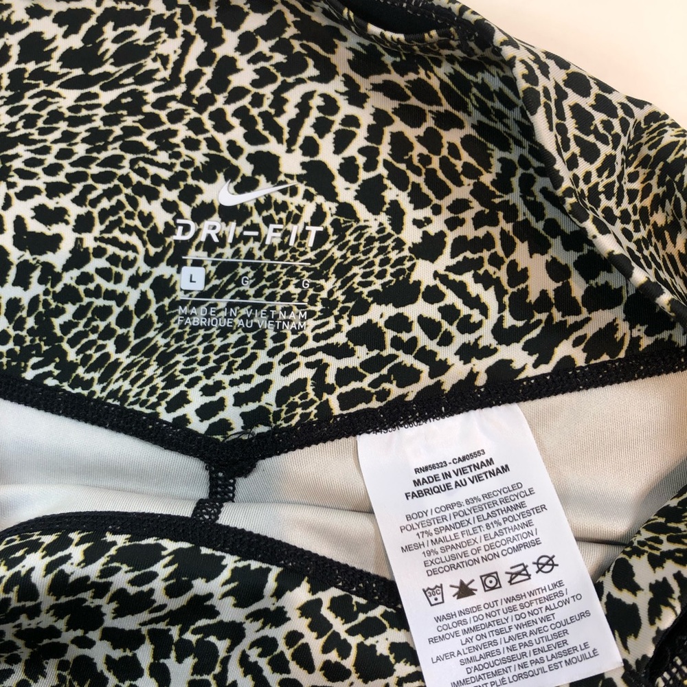 Dry Fit Nike Womens animal print high rise leggings sz large - Picture 5 of 7